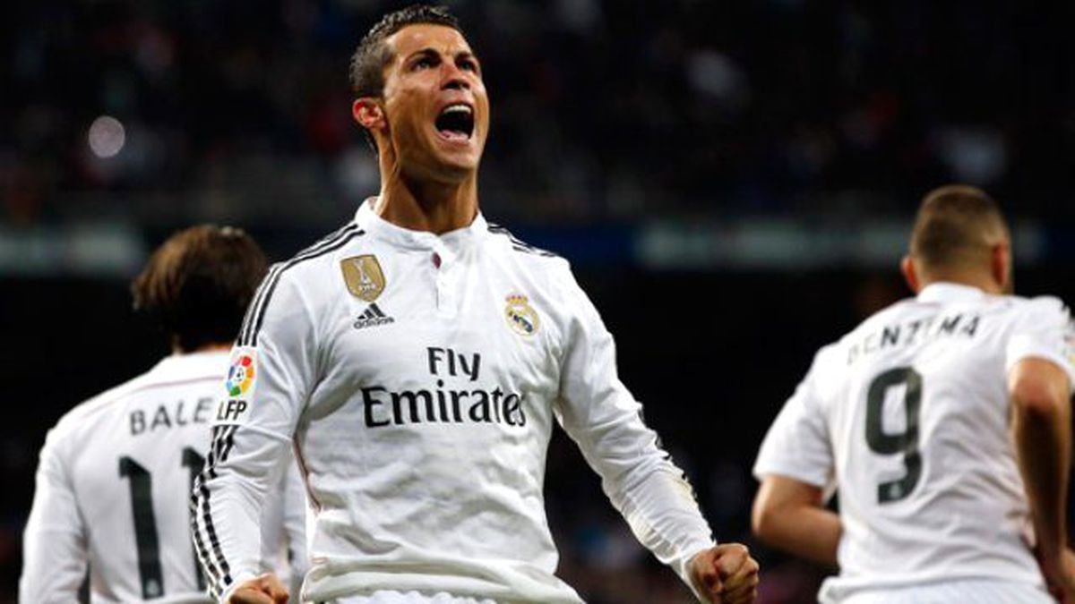 Ronaldo Heykeli İçin Kuaför Tuttu