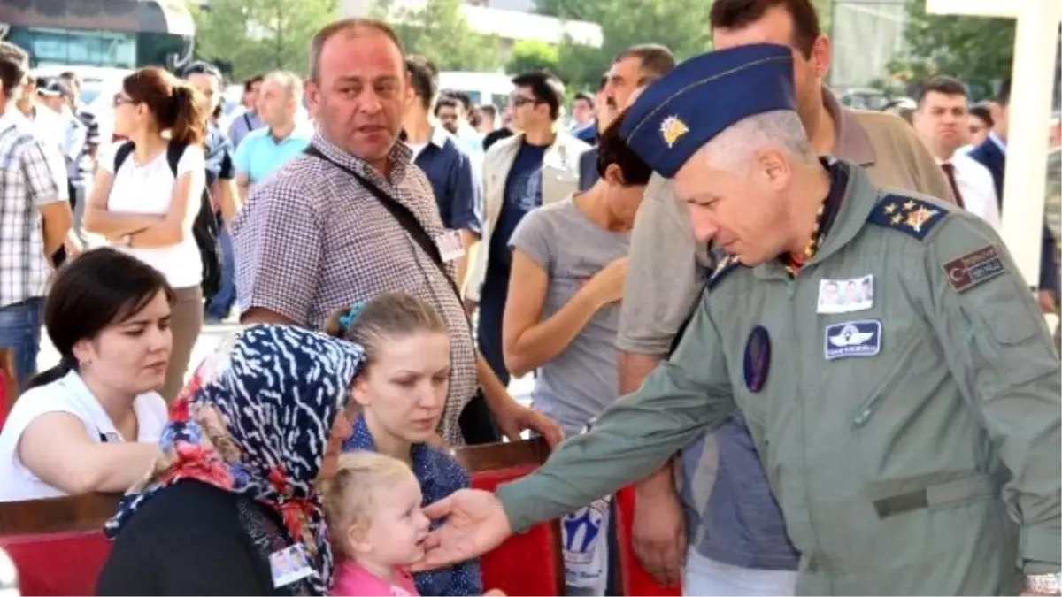 Şehitler Memleketlerine Uğurlandı