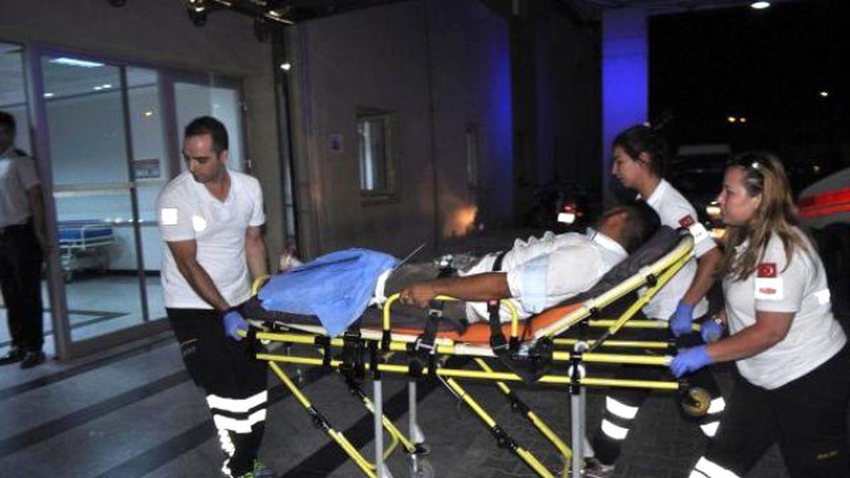 Yunan Adaları Vaadiyle Kandırdıkları Suriyeli\'leri Ahıra Kapattılar