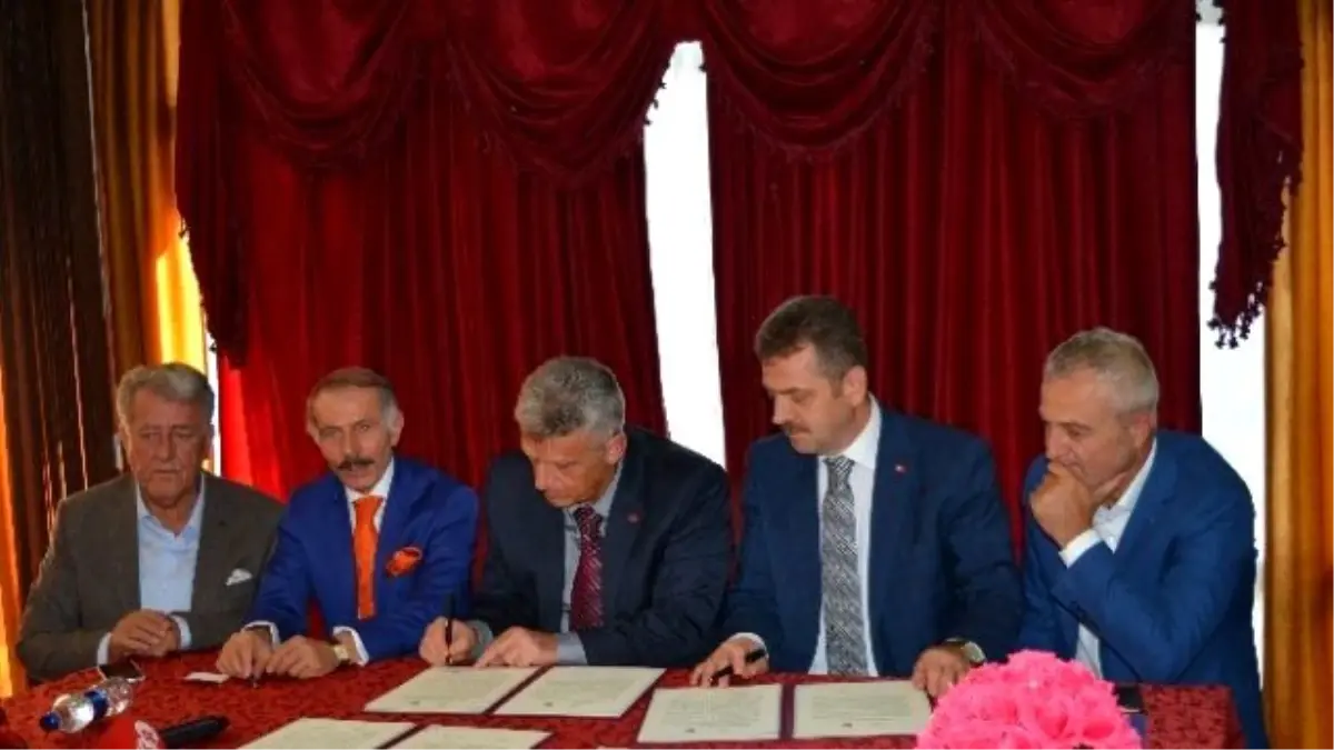 Gaziosmanpaşa ile Tutin \'Kardeş Şehir\' Oldu