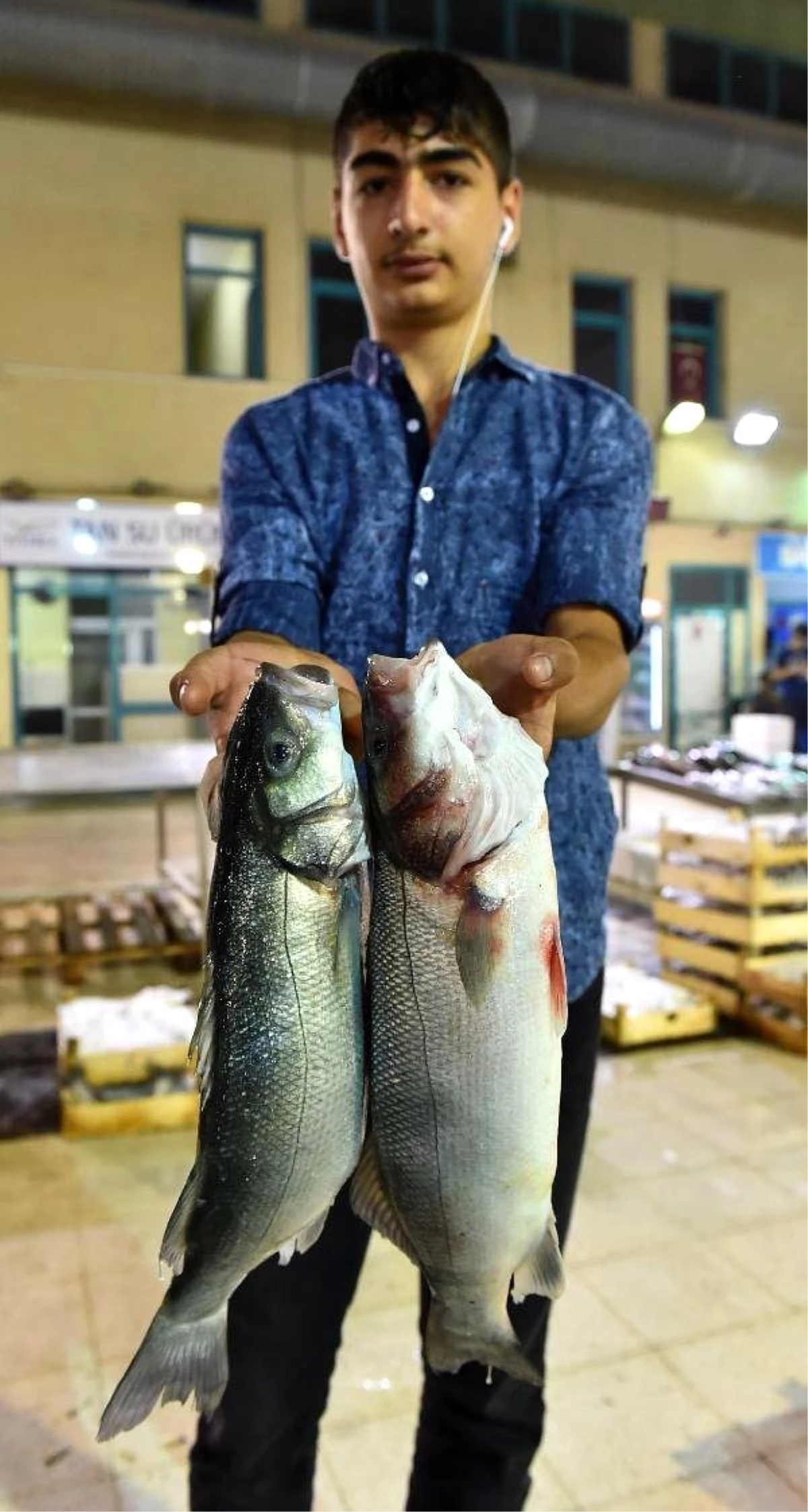 İzmirli Balıkçılar Yeni Sezonu Açtı