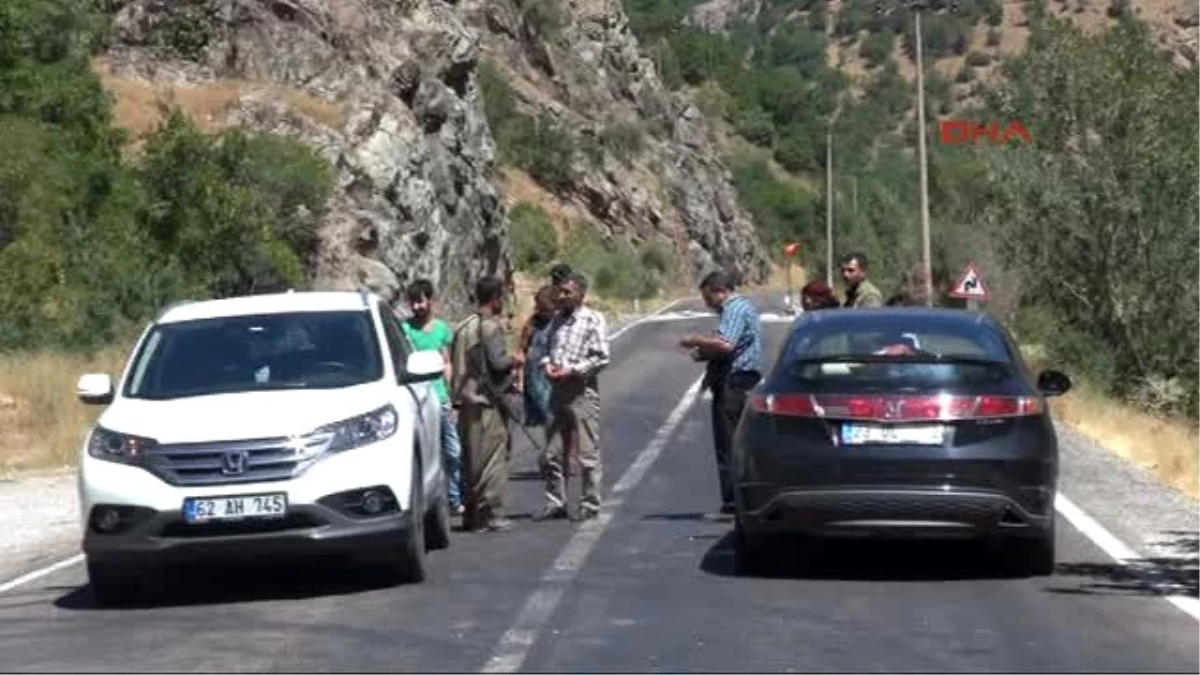 PKK\'lılar Bu Sabah Ulaşıma Açılan Yolu Yine Kesti