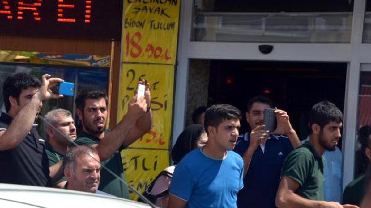 Şüpheli Siyah Poşetten Tavuk Eti Çıktı