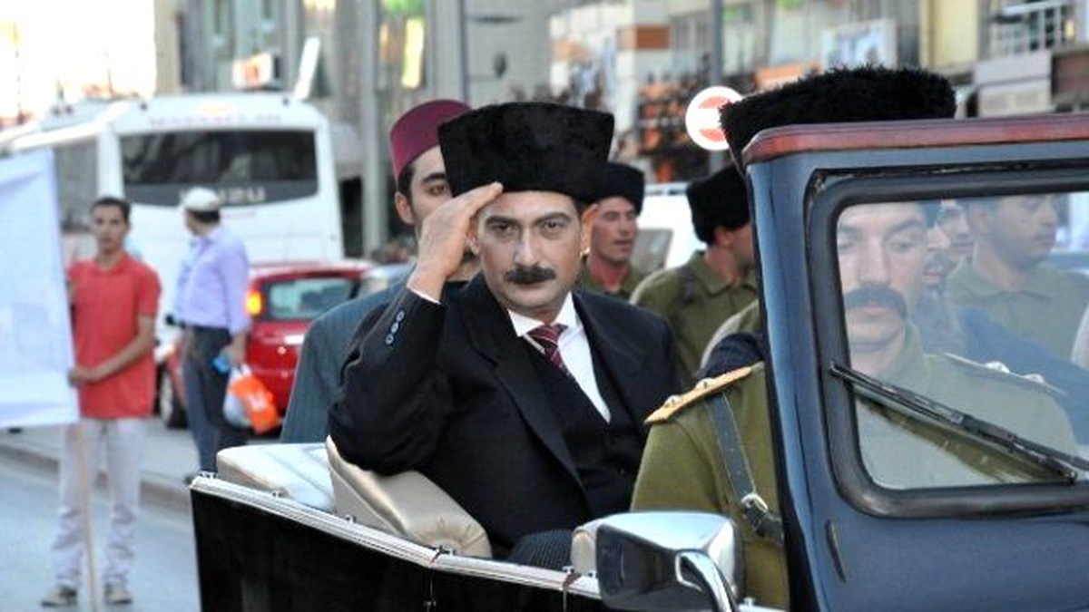 Atatürk\'ün Sivas\'a Gelişi Temsili Olarak Canlandırıldı