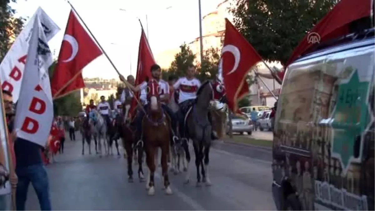 Atatürk\'ün Sivas\'a Gelişi Temsili Olarak Canlandırıldı