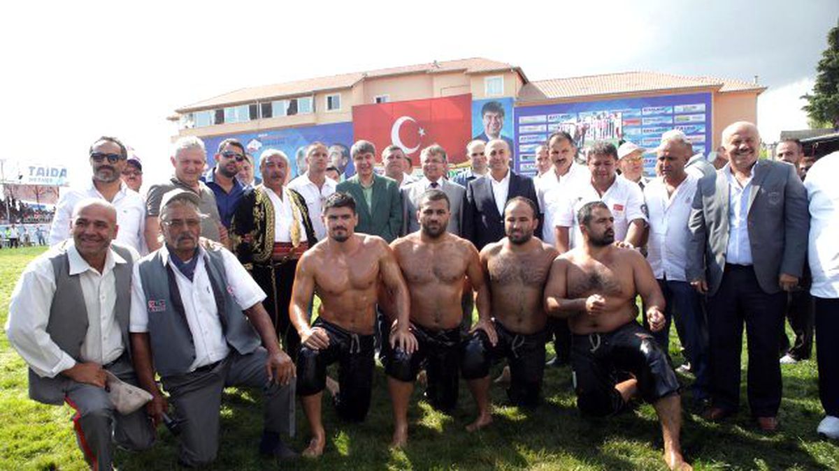 Başpehlivanlar "Türk\'ün ilk Er Meydanı" Elmalı\'da Kapışacak
