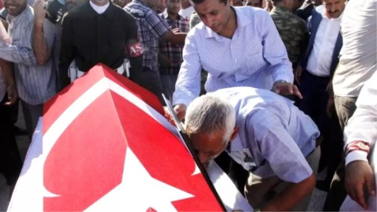 Kilis\'te Şehit Olan Yusuf Beylem İçin Gaziantep\'te Tören (2)