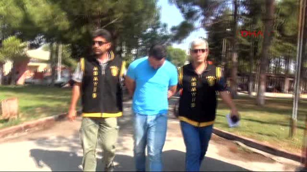 Adana Yenidenkendini Komiser Olarak Tanıtıp Sevgili Olduğu Kadını Dolandırdı