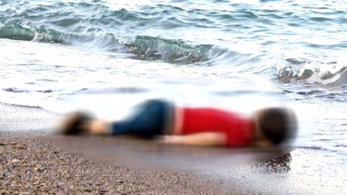 Bodrum'da Kıyıya Vuran Çocuk Dünyayı Sarstı