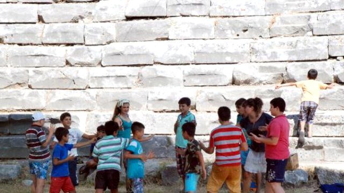 Çocuklar Tarihi Yaşayarak Öğreniyor
