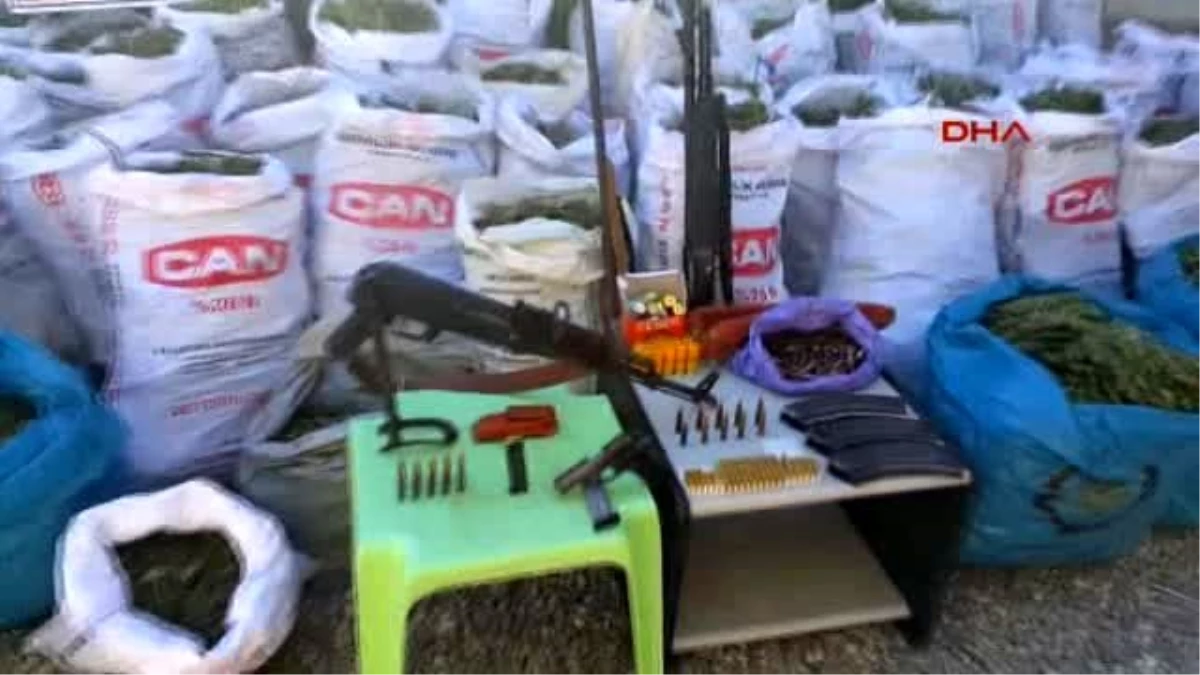 Diyarbakır\'da Uyuşturucu Operasyonu: 400 Kilo Esrar ve Silahlar Ele Geçirildi