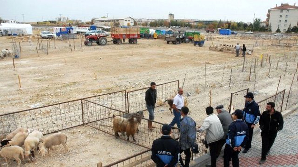 Karaman\'da Kurban Satış ve Kesim Yerleri Belirlendi