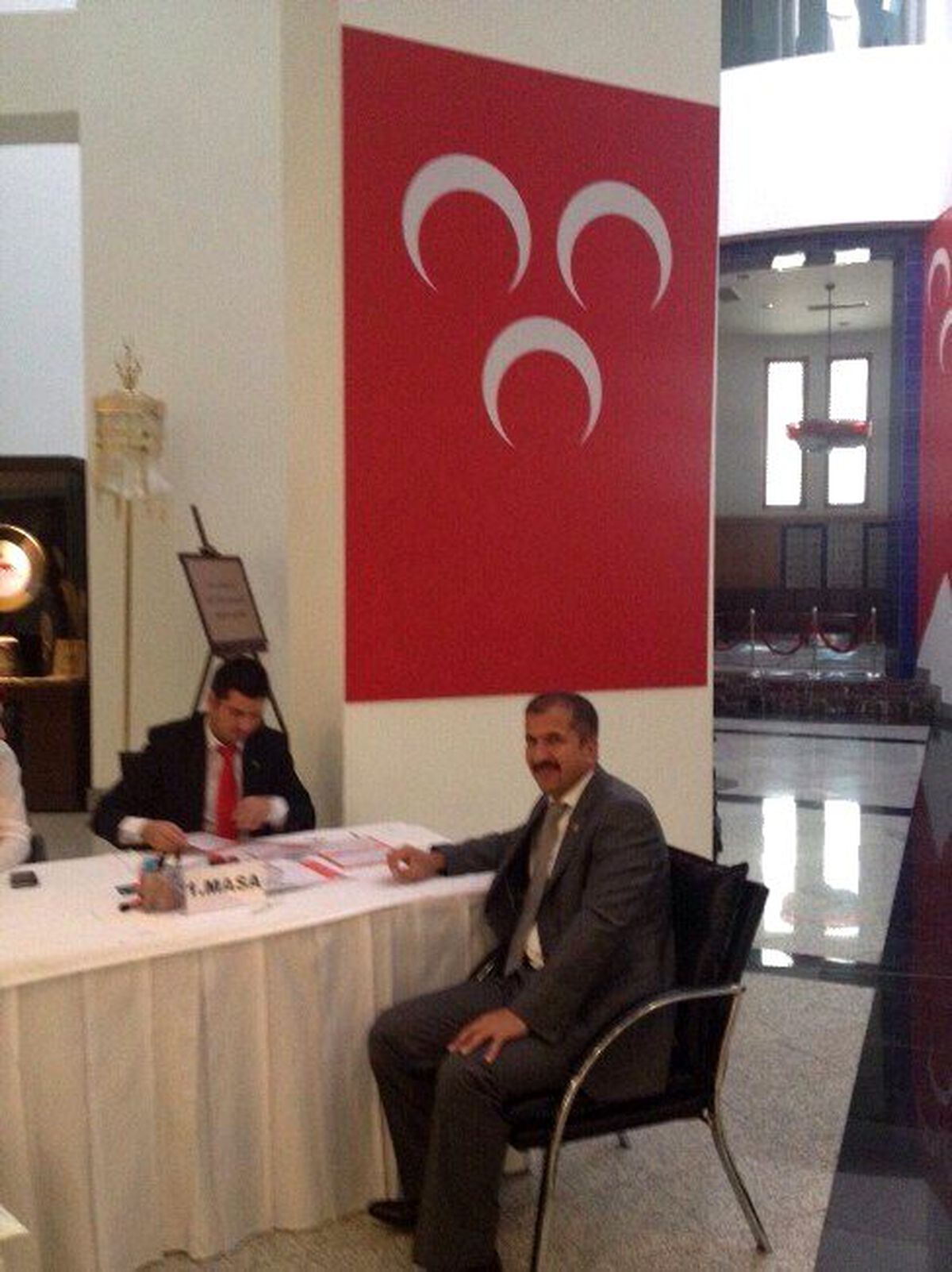 MHP\'de İlk Aday Adaylığı Başvurusunu Köftecioğlu Yaptı