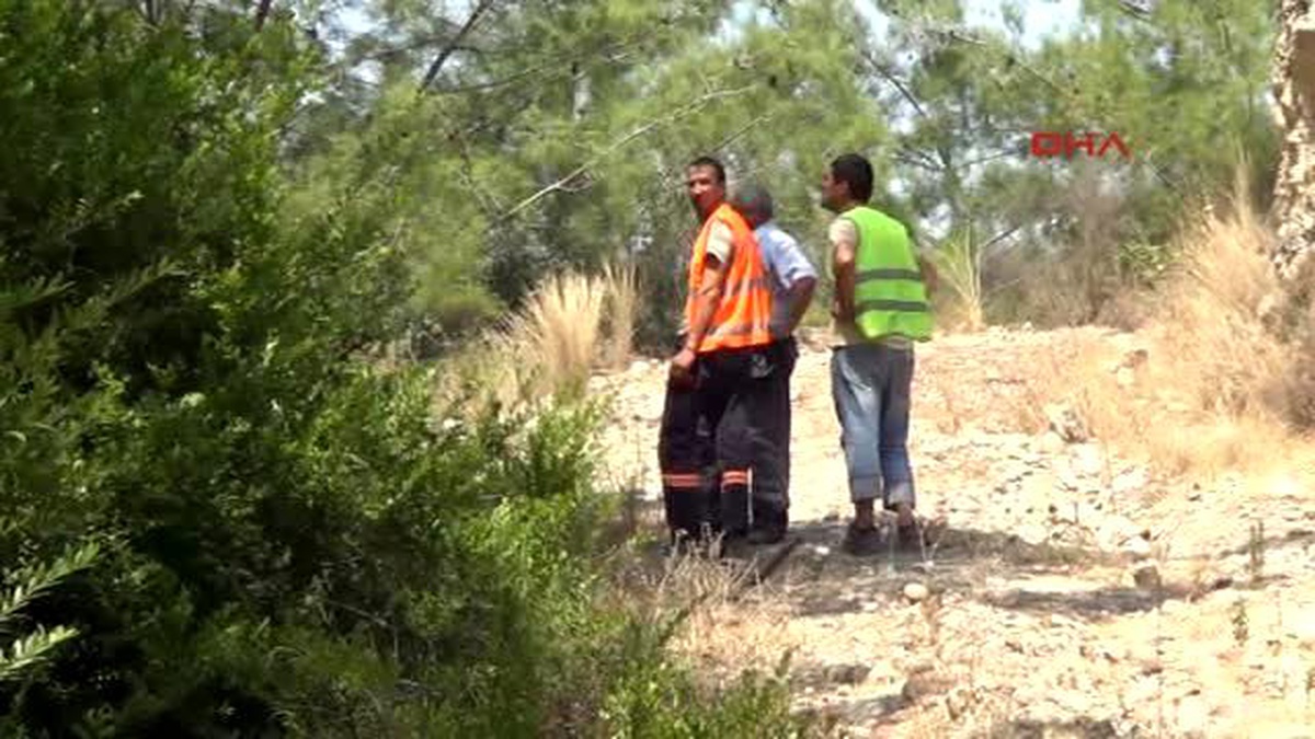Osmaniye\'de Yük Trenine Bombalı Saldırı: 2 Yaralı