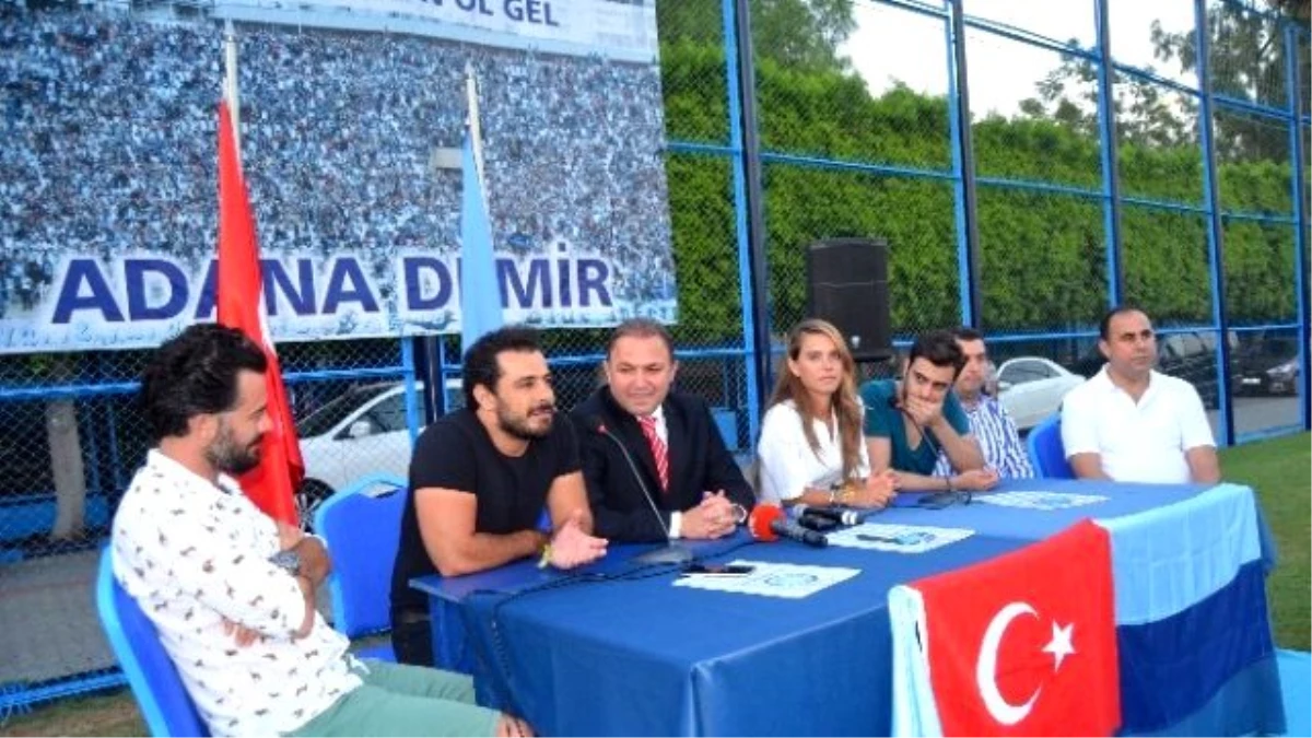 Sanatçılardan Adana Demirspor\'a Ziyaret
