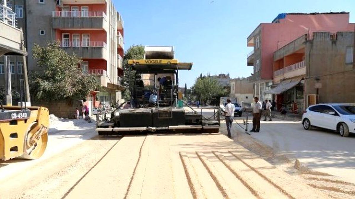 30 Ağustos Caddesi\'nde Asfalt Çalışması