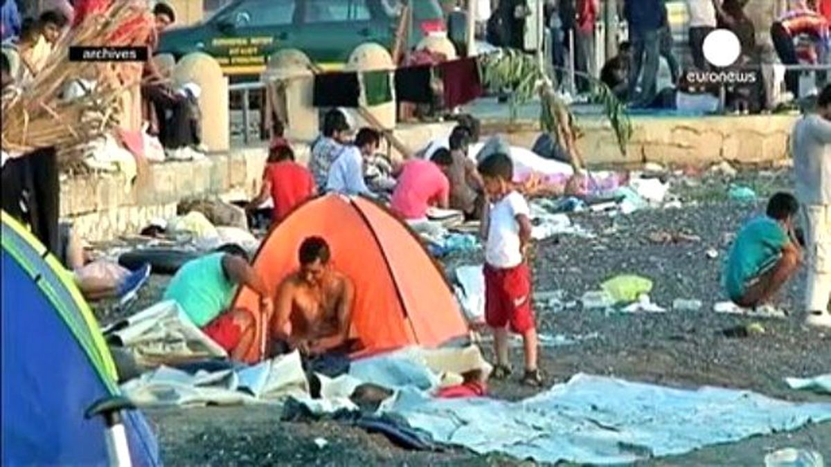 Avrupalı Yetkililer Yunanistan\'da Yuhalandı