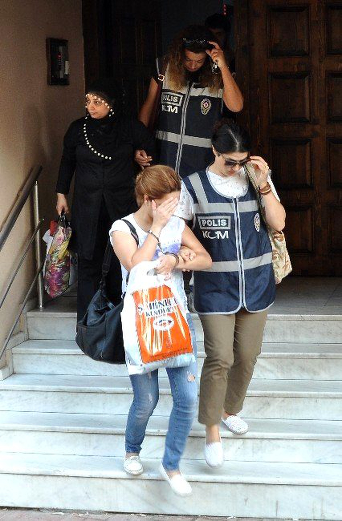 Kapıda Dolandırıcılıkta Teslimat Fişi Düzenekli Senet