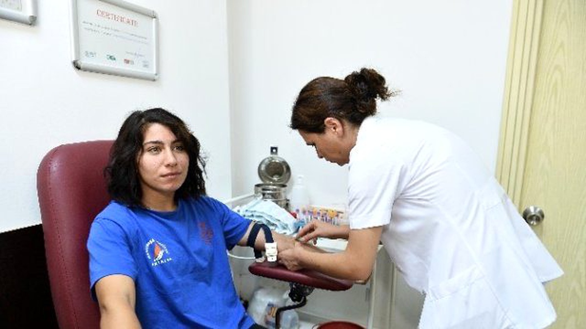 Muratpaşalı Sporcular, Sağlık Kontrolünden Geçti