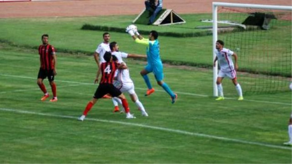 24 Erzincanspor-Manavgatspor: 0-0