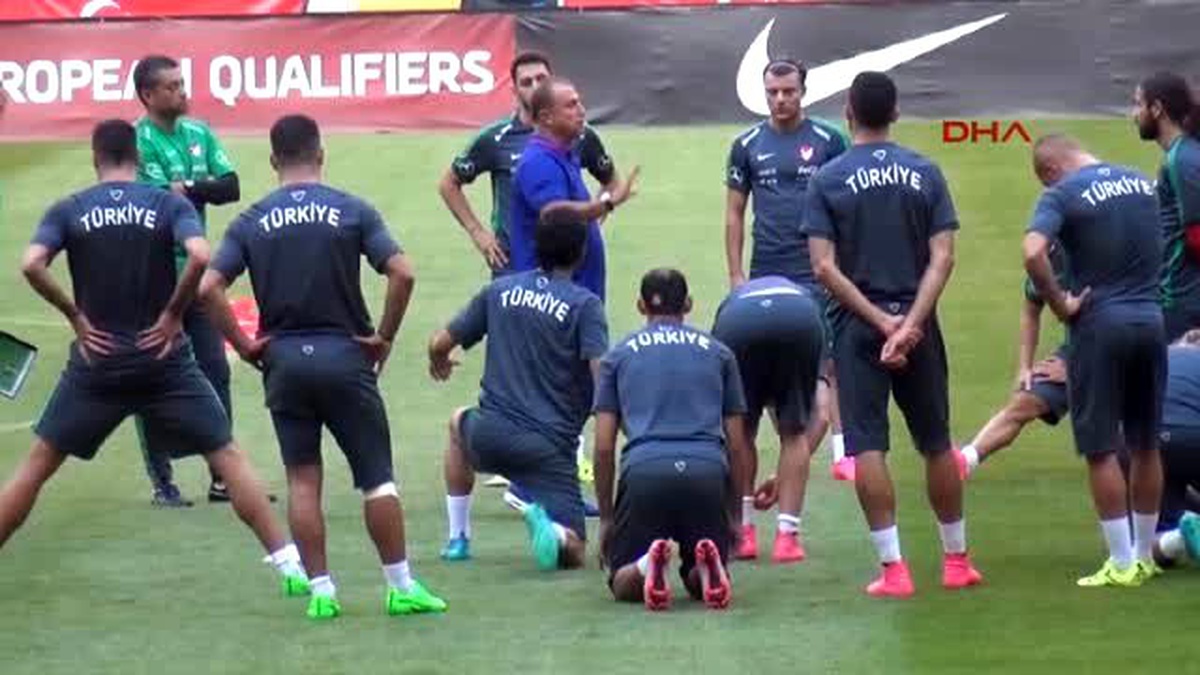 A Milli Takım, Hollanda Maçının Hazırlıklarını Tamamladı