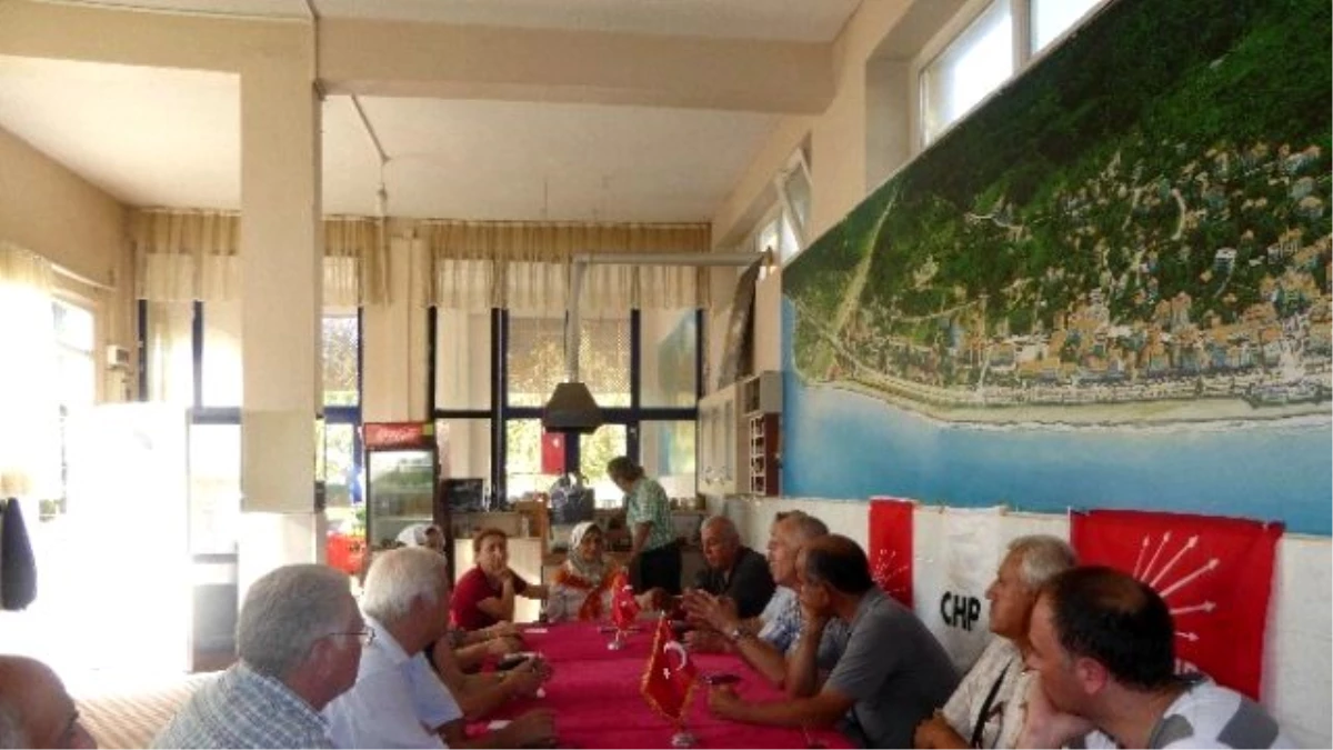 CHP İl Başkanı Bıyıklı Çatalzeytin\'de Partililerle Buluştu