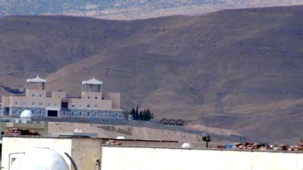 Sokağa Çıkma Yasağı Uygulanan Cizre\'de Büyük Operasyon (2)
