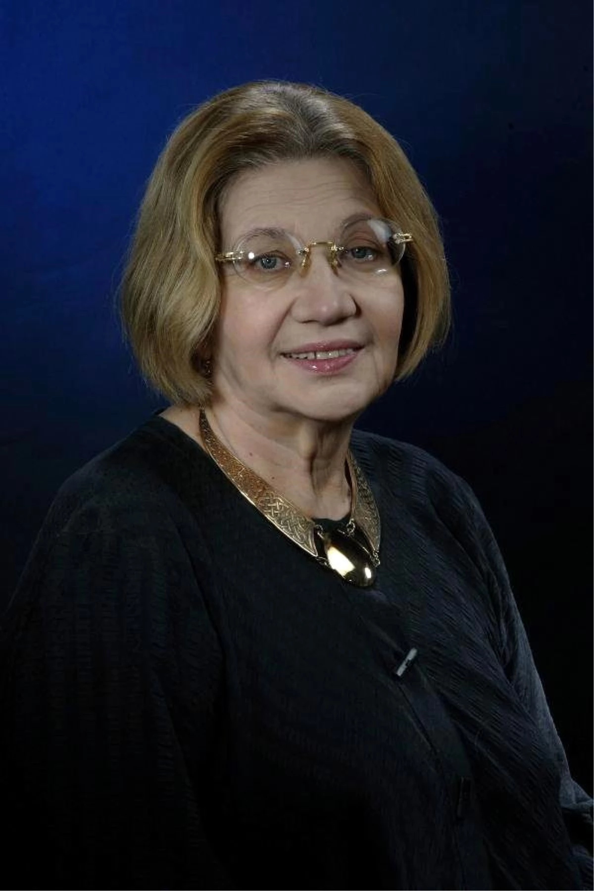 Ünlü Rus Kadın Yazarın "Kremlinin Kadınları" Eylül\'de Raflarda