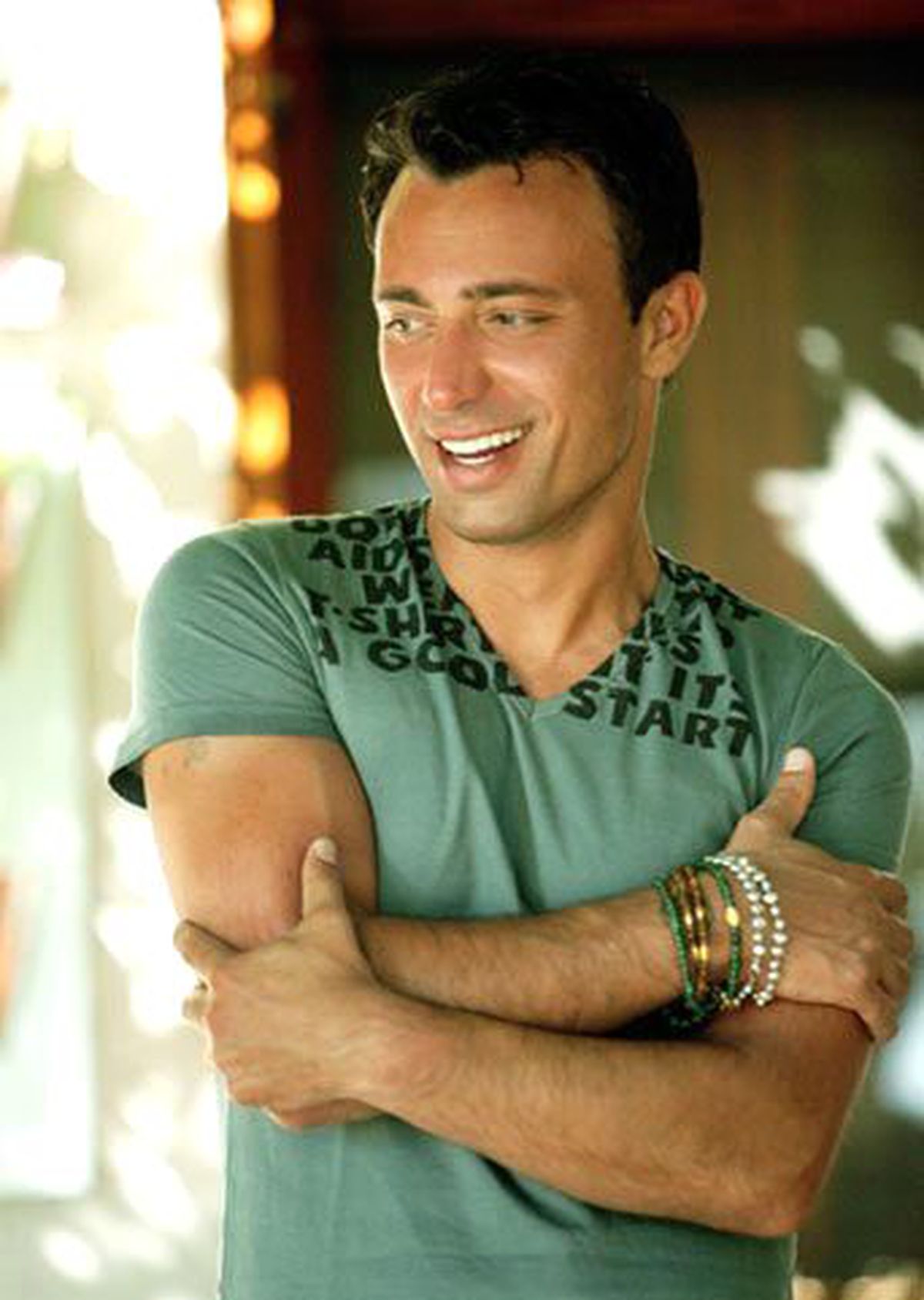 AK Parti'nin Seçim Şarkısı Mustafa Sandal'dan