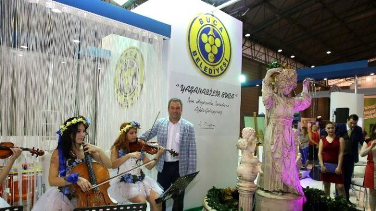 Buca İEF\'de İlgi Odağı Oldu
