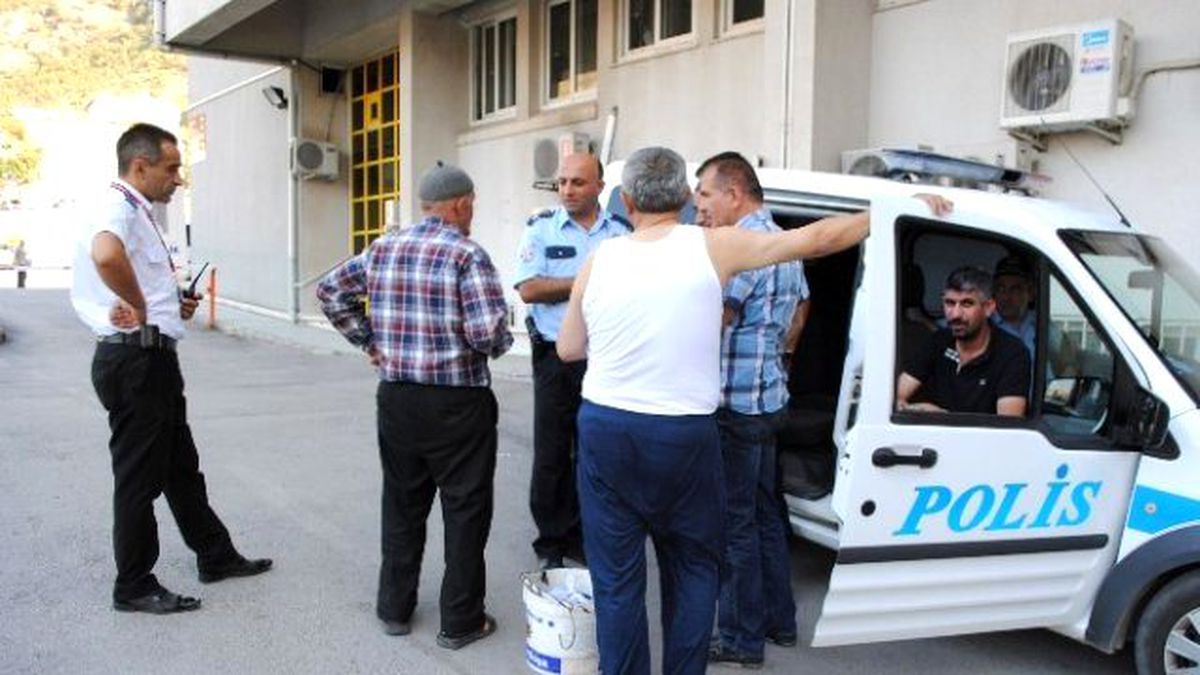 Hastanede Unutulan Kovadan Tabanca Çıktı