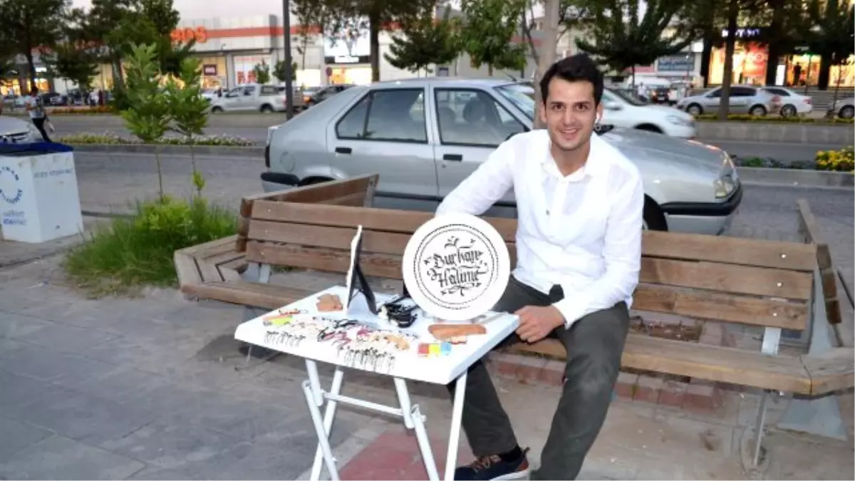 Hattatlar, Boş Duvarları Süslemek İstiyor