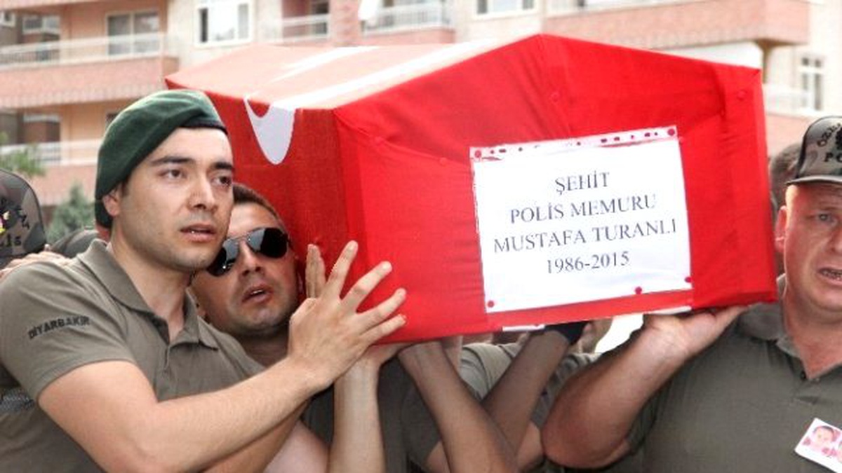 Şehit Polisler Memleketlerine Uğurlandı