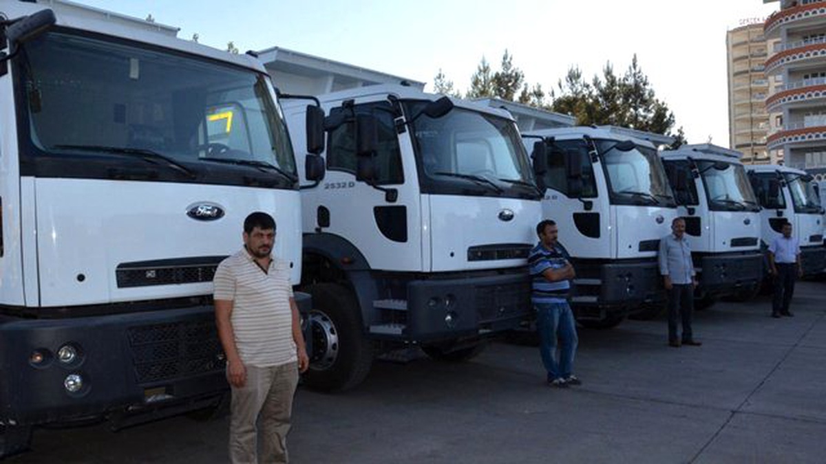 Siverek Belediyesi\'nin Araç Filosu Güçleniyor