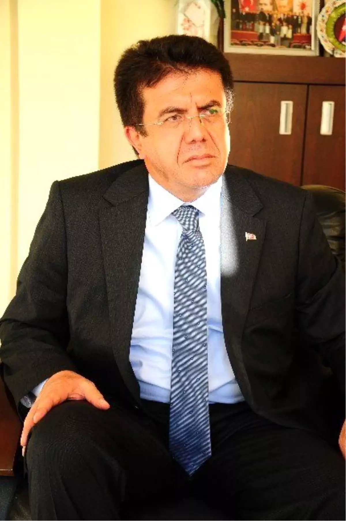 Bakan Zeybekci\'den Teröre Tepki