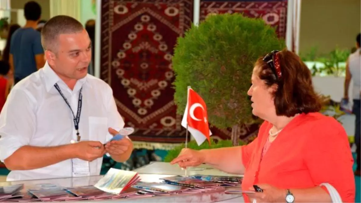 Dikili Belediyesi Standı Fuara Renk Kattı