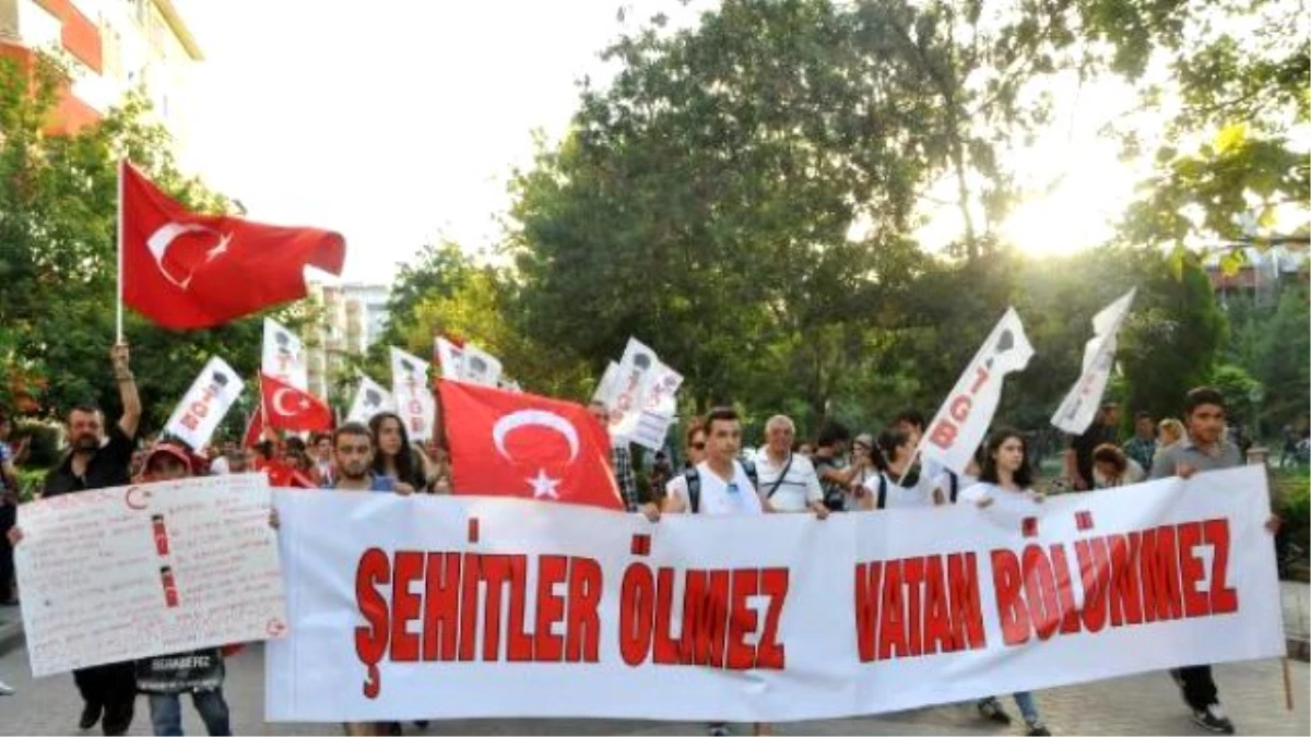 Eskişehir, Kütahya ve Bilecik\'te Terör Saldırıları Protesto Edildi