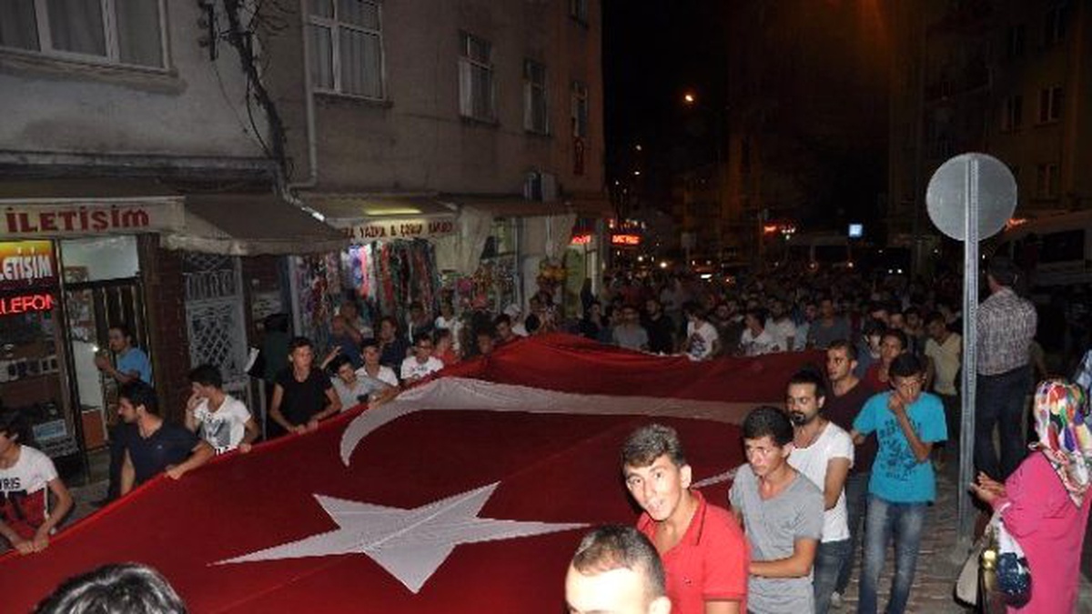 Giresun Şehitler İçin Yürüdü