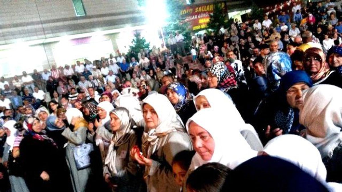 Hacı Adayları Kutsal Topraklara Uğurlandı