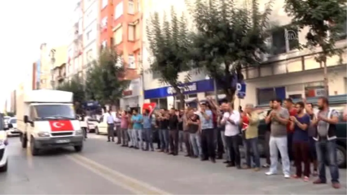 Hakkari\'deki Terör Saldırısı Protesto Edildi