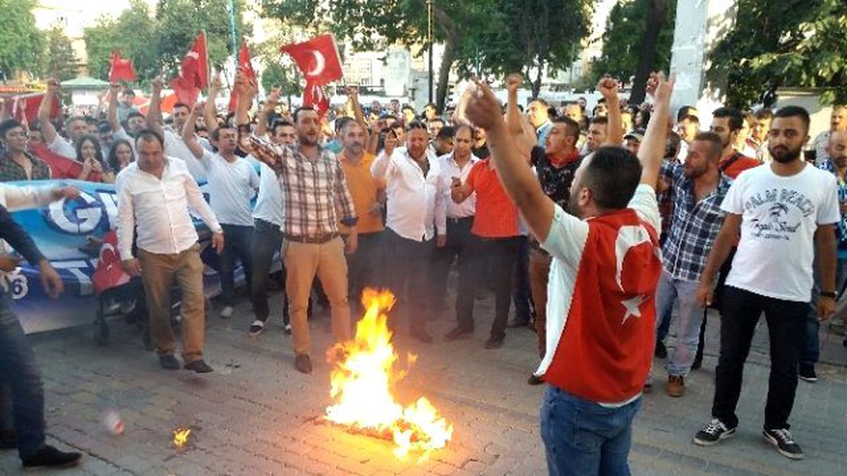 Kütahya\'da Teröre Tepki Yürüyüşü