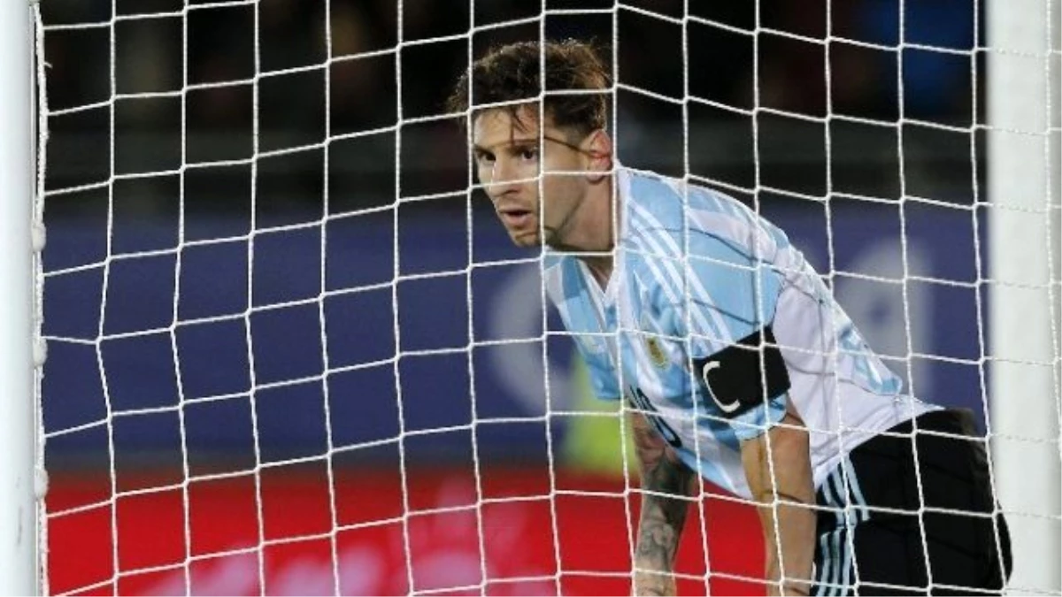 Messi, Batistuta\'nın Rekoruna Göz Dikti