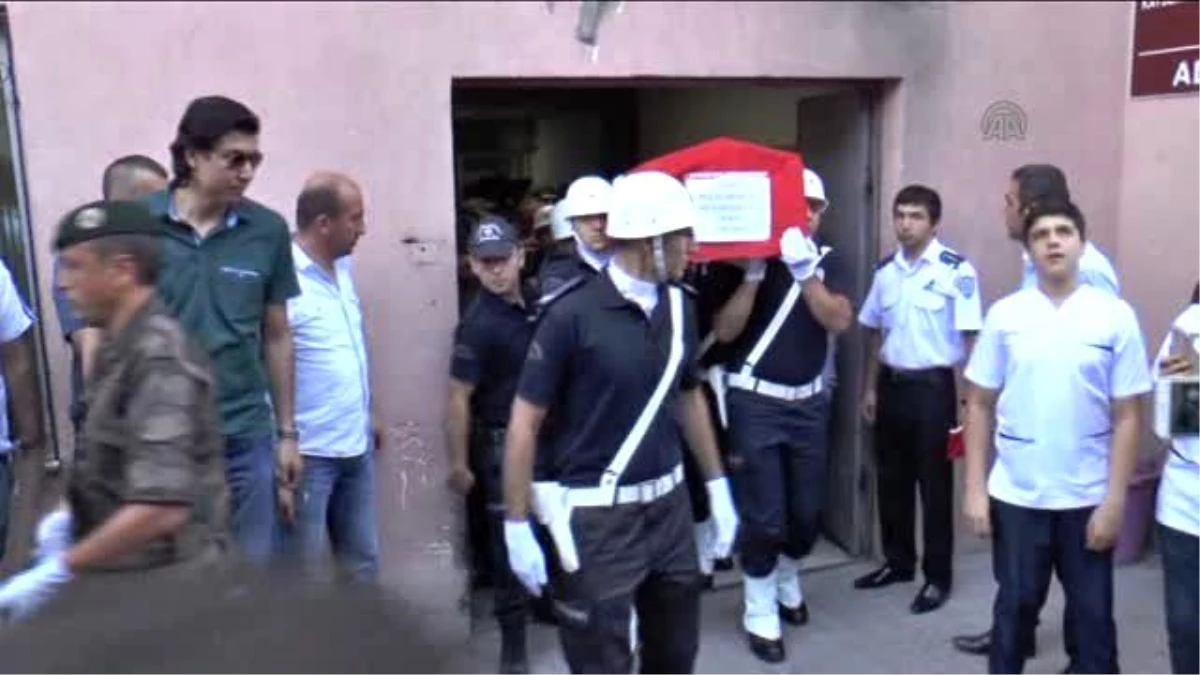 Şehit Polis Ersoy, Son Yolculuğuna Uğurlandı (1)