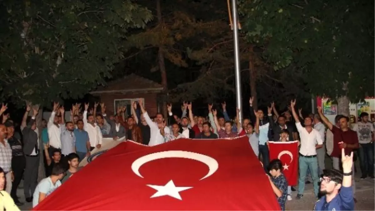 Ülkücülerden Hain Saldırıya Protesto