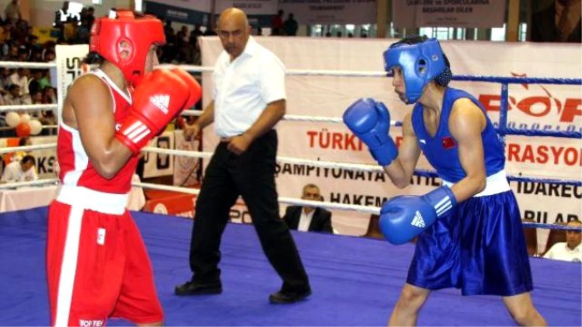 Uluslararası Cumhurbaşkanlığı Boks Turnuvası Erzurum\'da Başladı