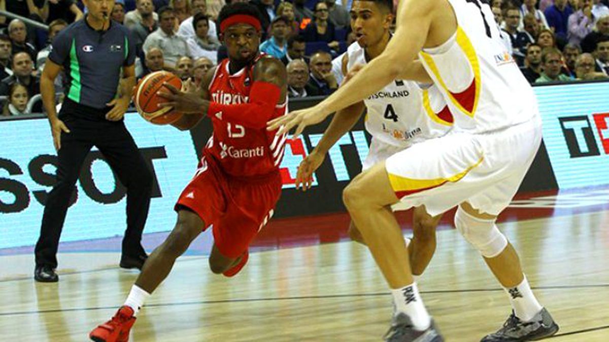 12 Dev Adam'ın Taktik Antrenmanını Canlı Yayınladılar