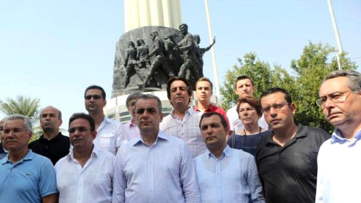 Antalya CHP\'den Teröre ve İktidara Kınama