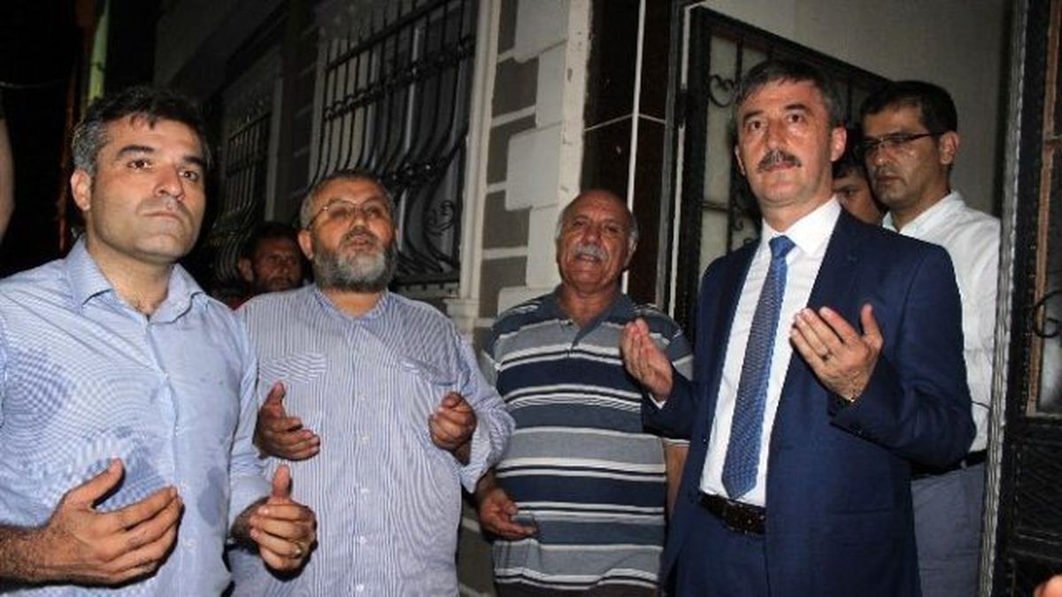 Başkan Şirin, Şehit Evini Ziyaret Etti