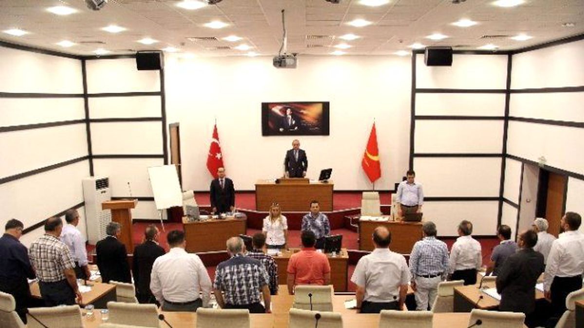 Belediye Meclisi, Terör Saldırılarını Kınadı