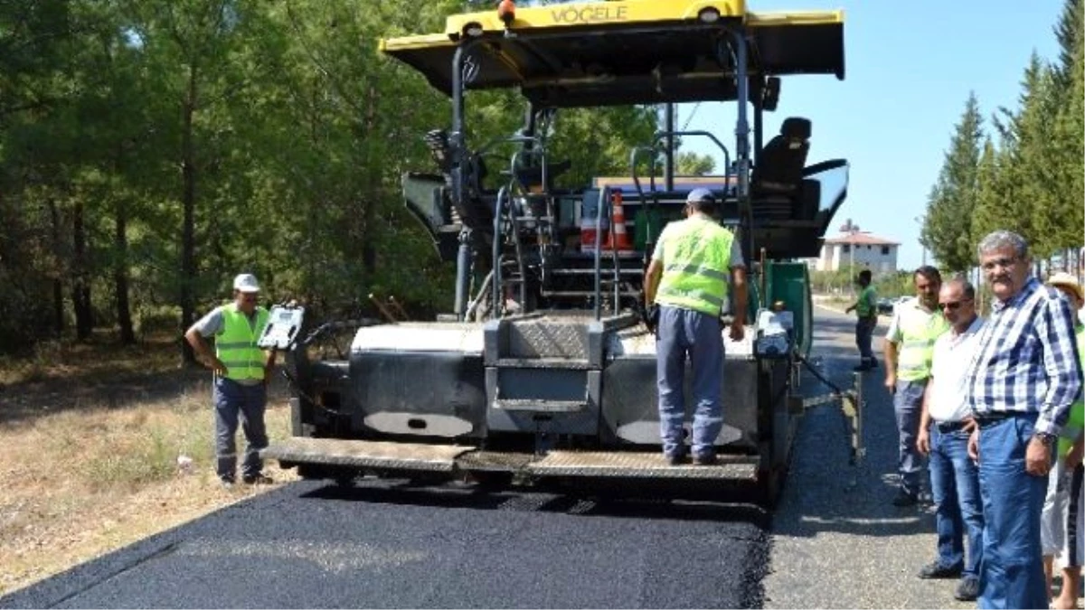 Büyükşehir Manavgat Yollarını Sıcak Asfaltla Kapladı